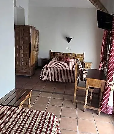 Hotel Rural Restaurante La Enoteca Del Marques 3*